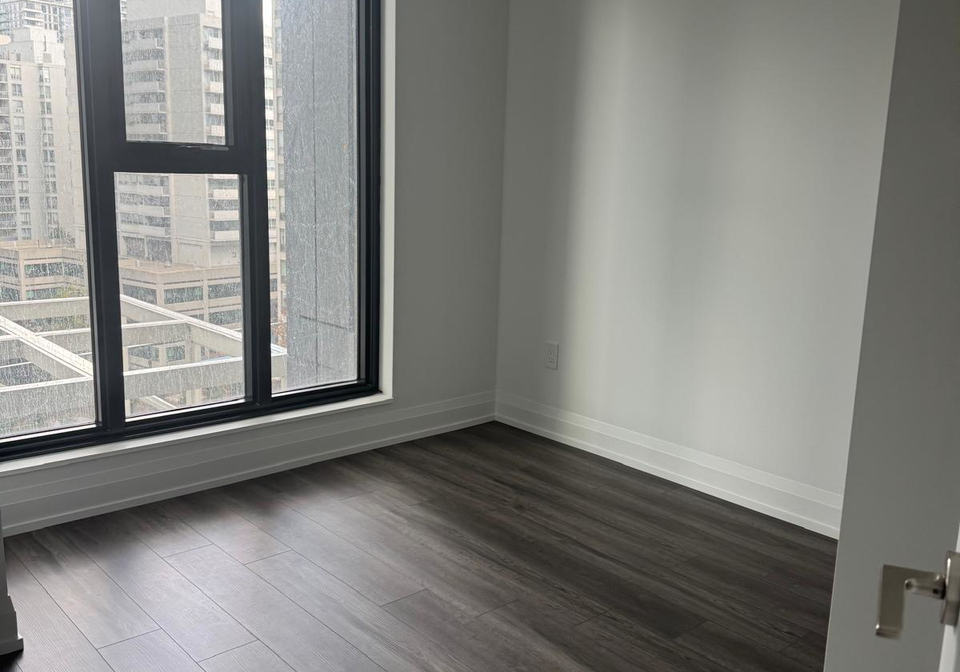 20-soudan-avenue-toronto-ontario-c12571802