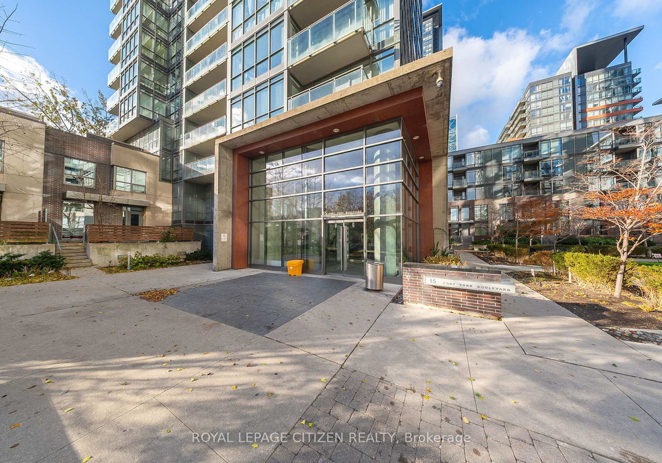 15-fort-york-boulevard-toronto-ontario-c12572130