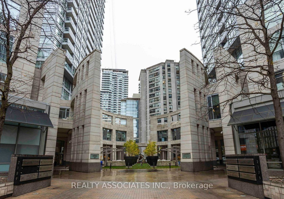 2191-yonge-street-toronto-ontario-c12572388