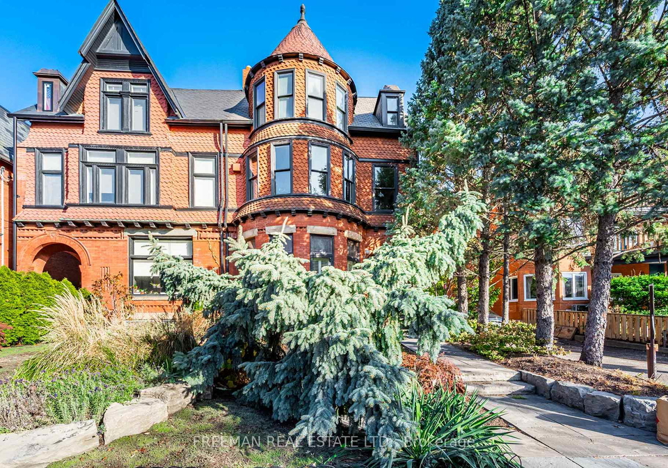 21-howland-avenue-toronto-ontario-c12572728