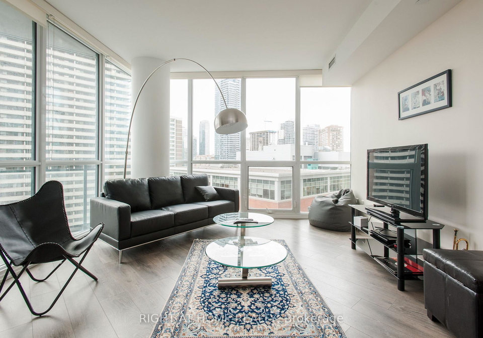 45-charles-street-e-toronto-ontario-c12573352