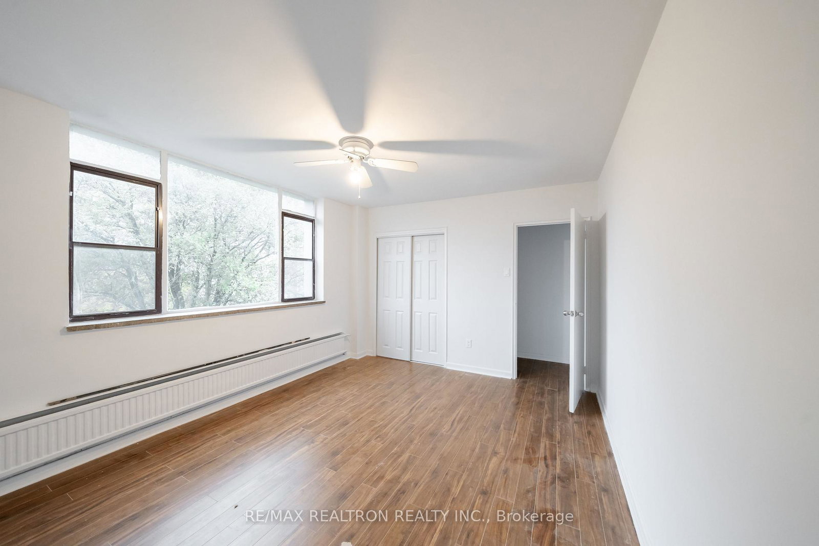 25-bedford-road-toronto-ontario-c12573708