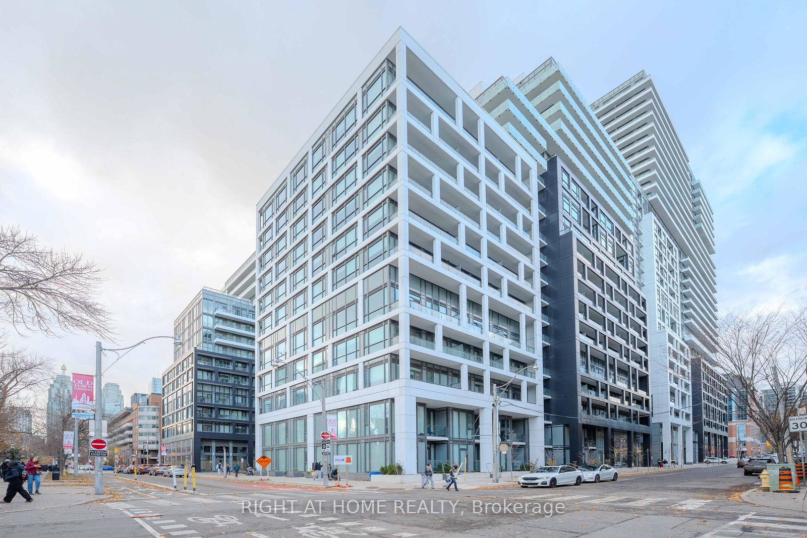 60-princess-street-toronto-ontario-c12573924