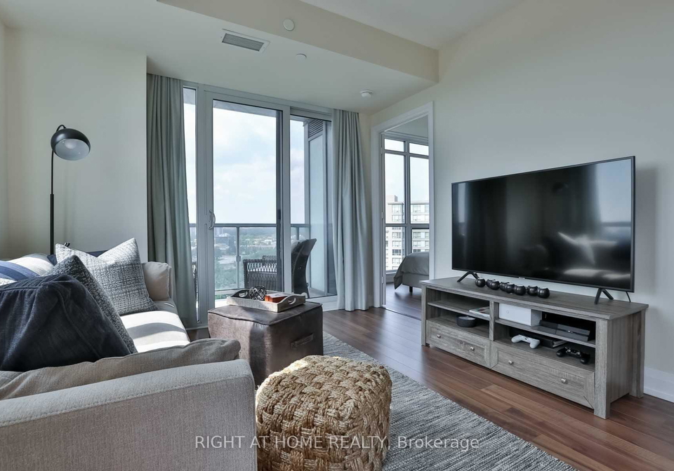 18-graydon-hall-drive-s-north-york-ontario-c12574622