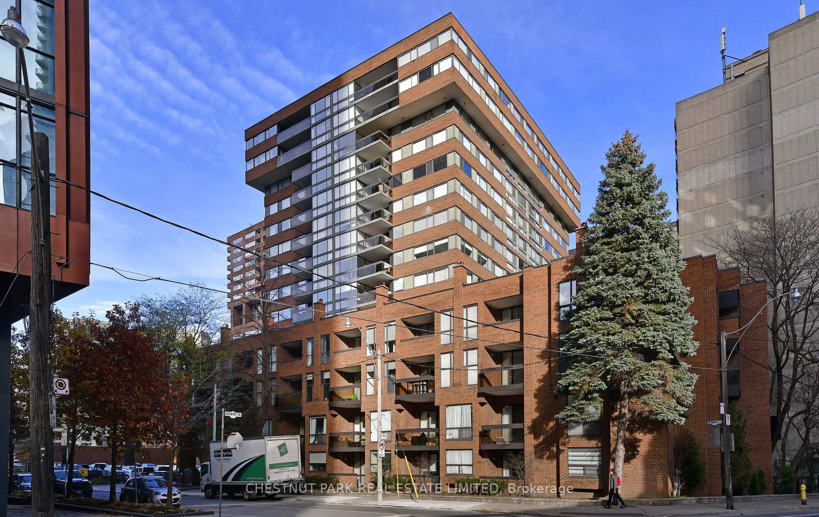 15-mcmurrich-street-toronto-ontario-c12574638