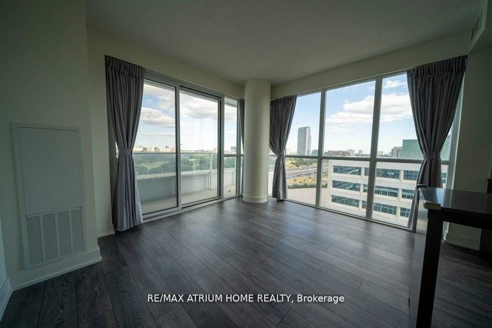 180-fairview-mall-drive-north-york-ontario-c12574676