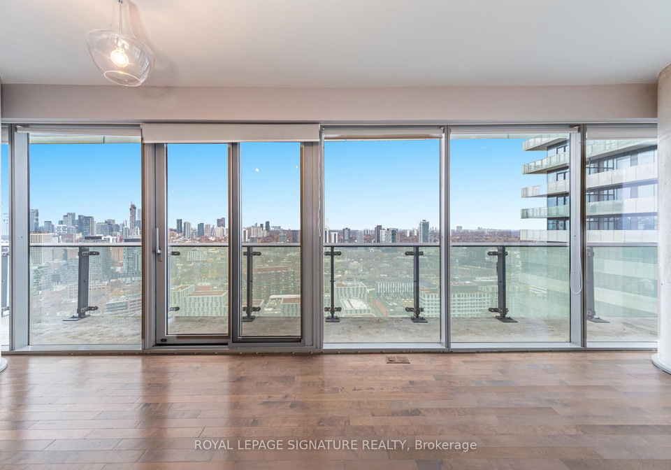 70-distillery-lane-toronto-ontario-c12574888