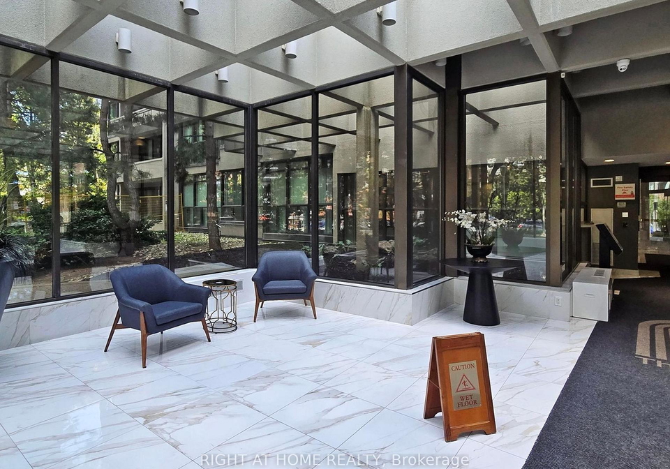 33-elmhurst-avenue-toronto-ontario-c12575256