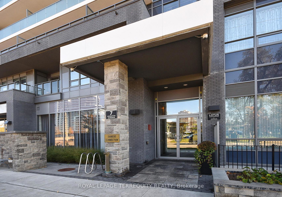 7-kenaston-gardens-north-york-ontario-c12575352