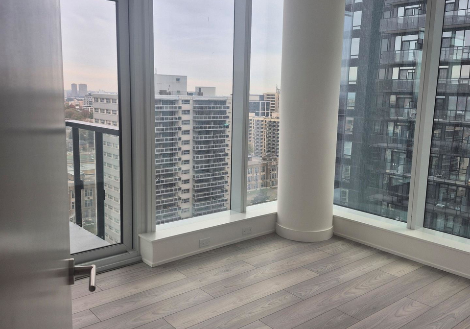 110-broadway-avenue-s-toronto-ontario-c12575634