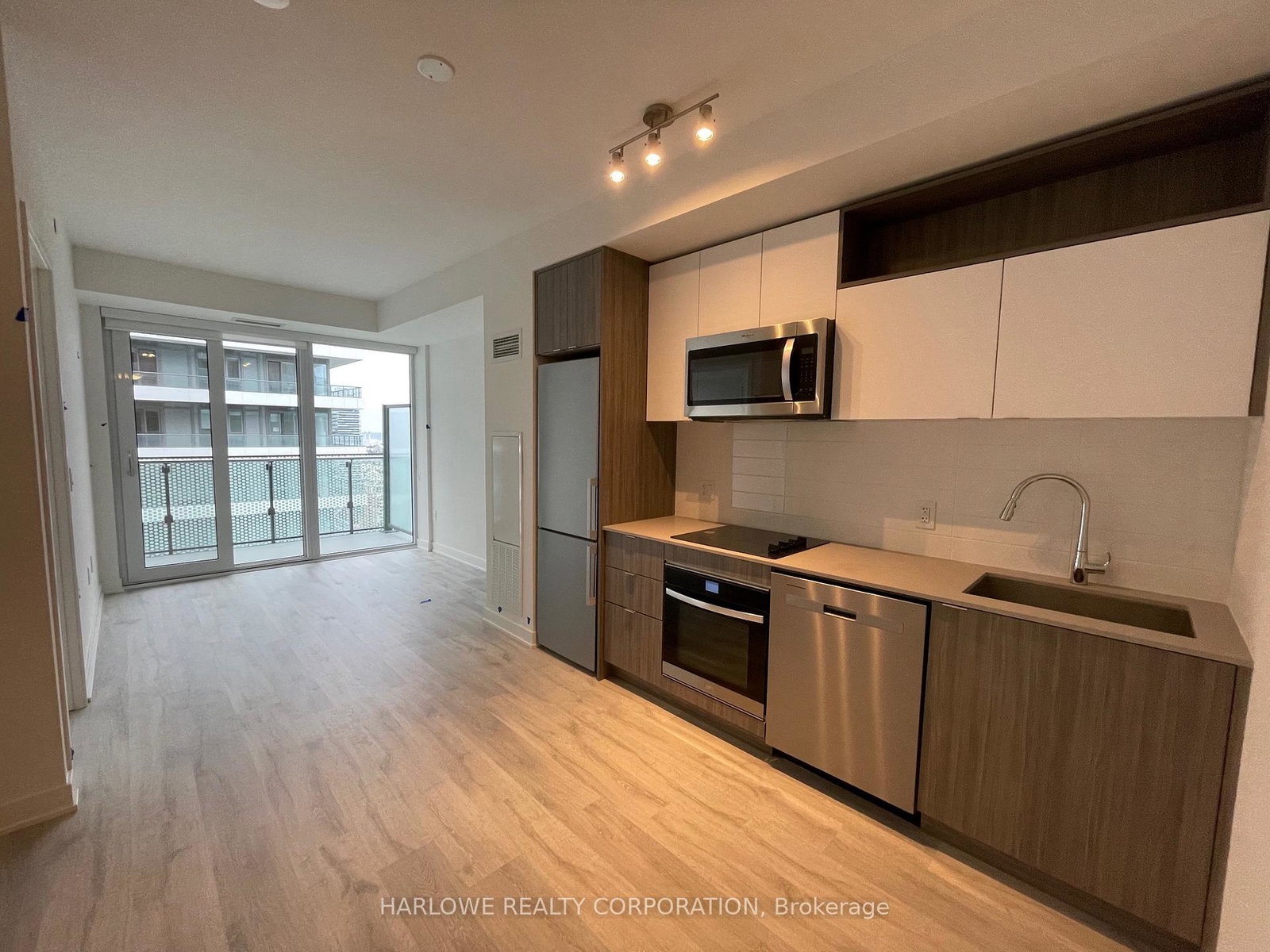 135-lower-sherbourne-street-toronto-ontario-c12575646