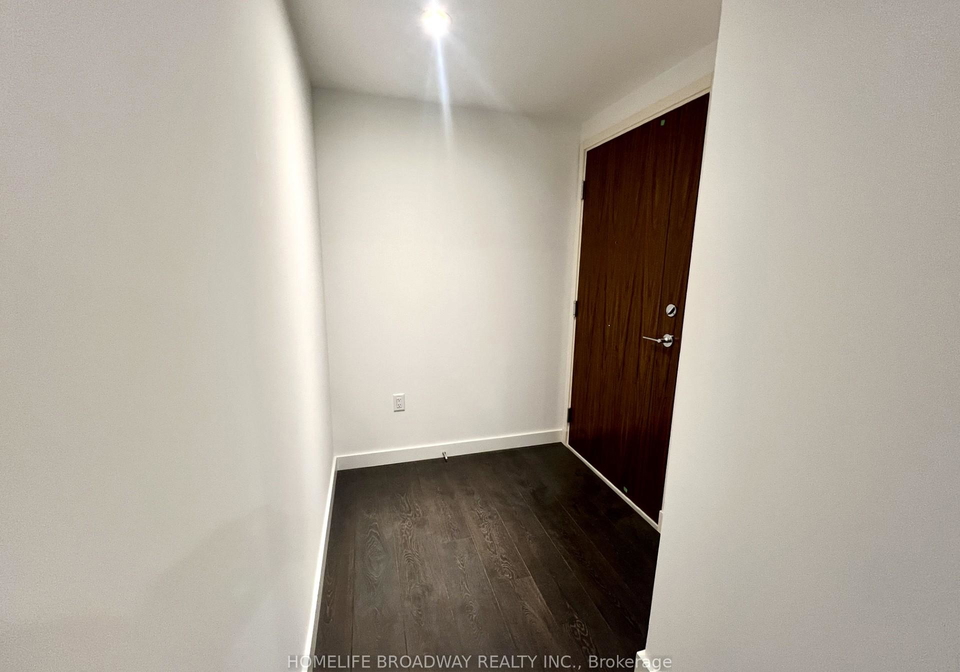 25-mcmahon-drive-north-york-ontario-c12575652