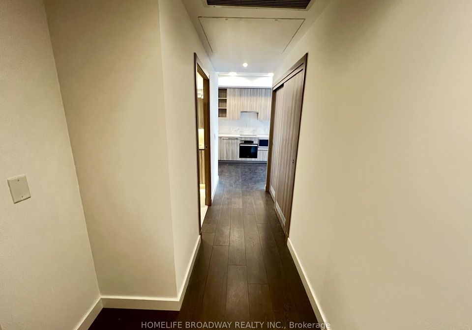 25-mcmahon-drive-north-york-ontario-c12575652