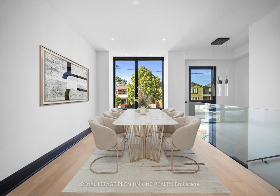 681-glencairn-avenue-toronto-ontario-c12575694