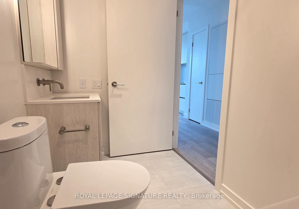 120-broadway-avenue-toronto-ontario-c12575820