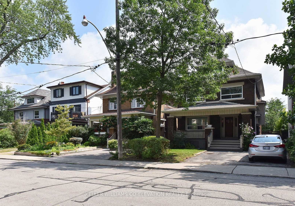 41-northcliffe-boulevard-toronto-ontario-c12575904