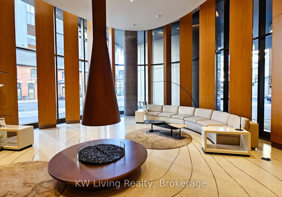 11-wellesley-street-w-toronto-ontario-c12575924