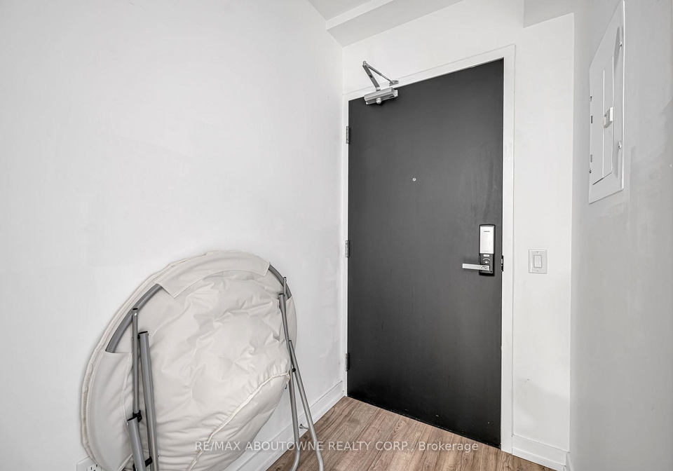 77-shuter-street-toronto-ontario-c12575942