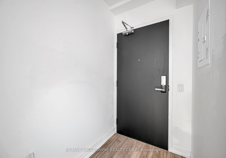 77-shuter-street-toronto-ontario-c12575942