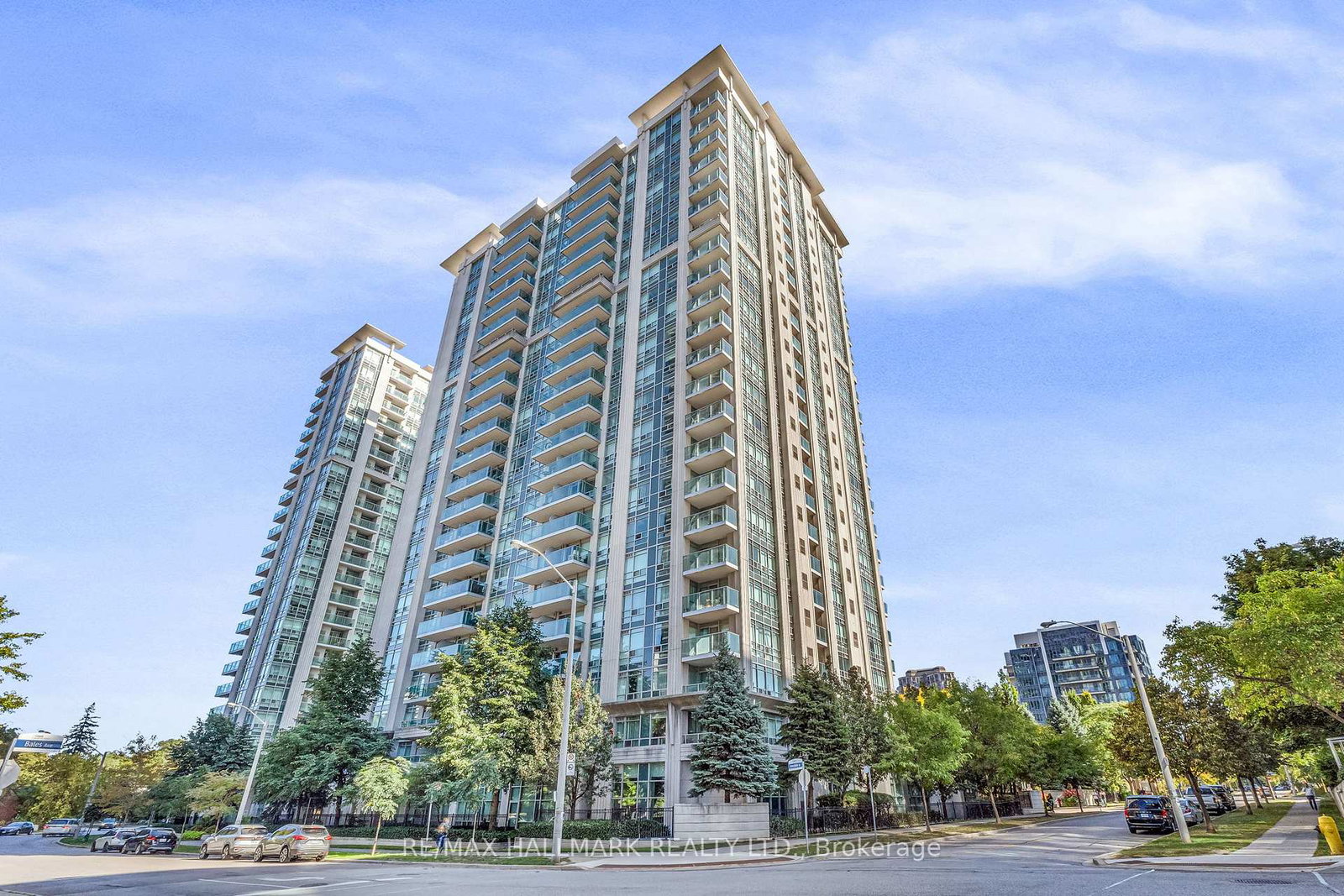 35-bales-avenue-north-york-ontario-c12575998
