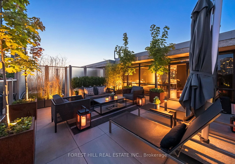 62-niagara-street-toronto-ontario-c12576014