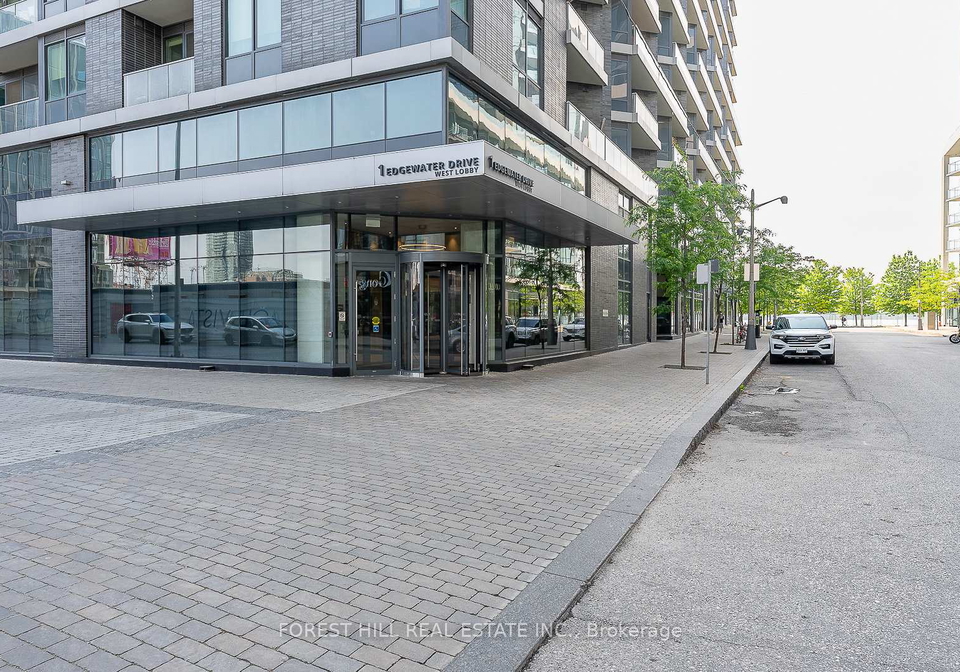 1-edgewater-drive-toronto-ontario-c12576430