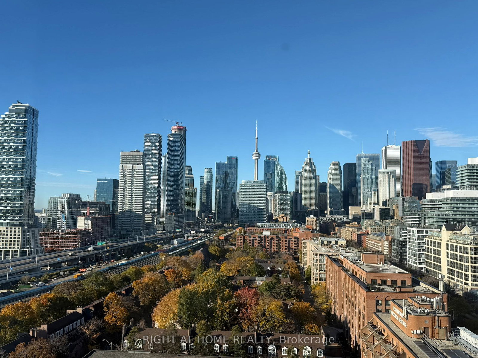 35-parliament-street-toronto-ontario-c12576434
