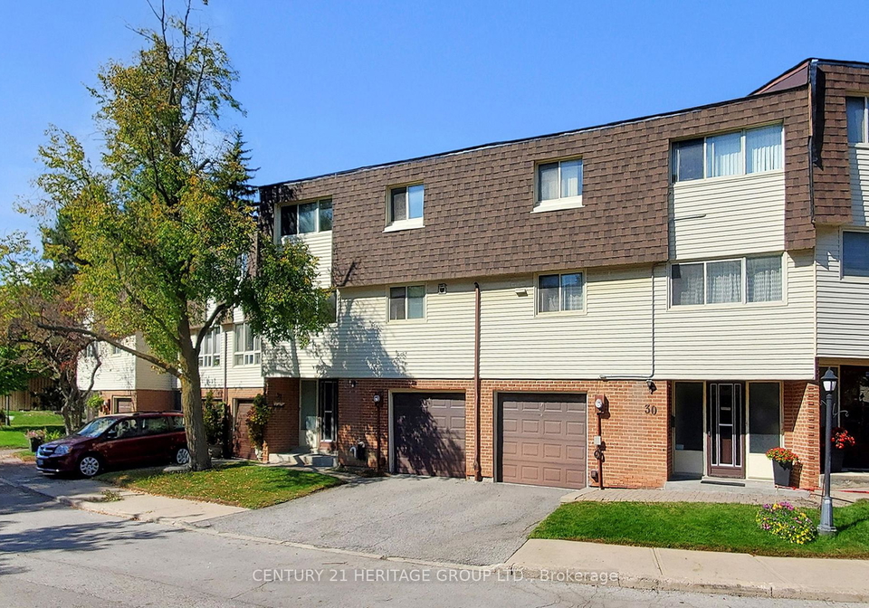 32-jenny-wrenway-north-york-ontario-c12576436