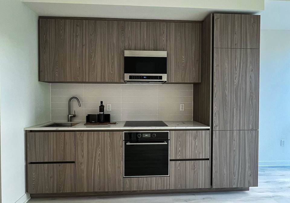 120-broadway-avenue-toronto-ontario-c12576470