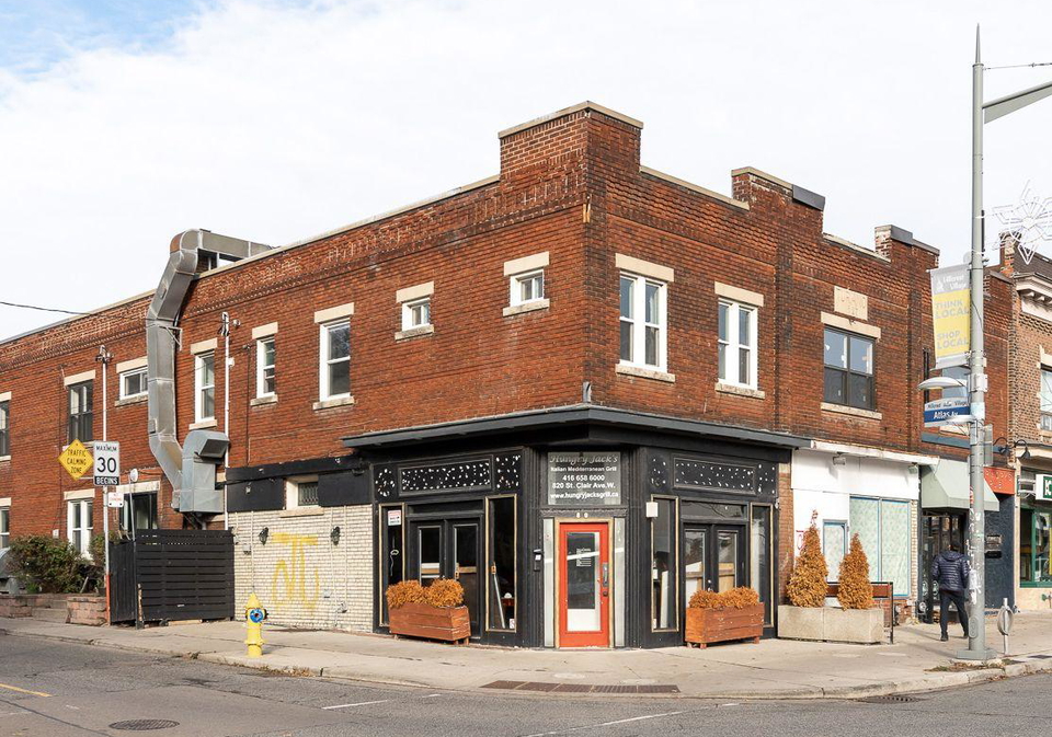 820-st-clair-avenue-w-toronto-ontario-c12576476