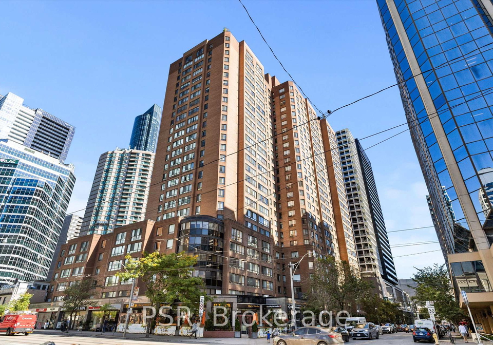 633-bay-street-toronto-ontario-c12577032