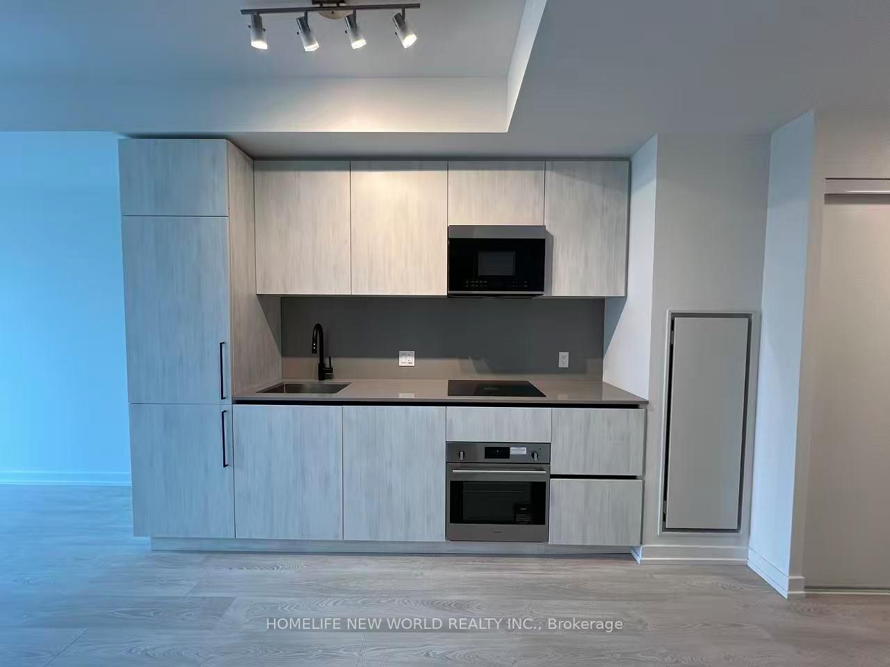 35-parliament-street-toronto-ontario-c12577034