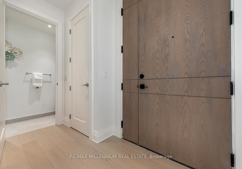 2-forest-hill-toronto-ontario-c12577152