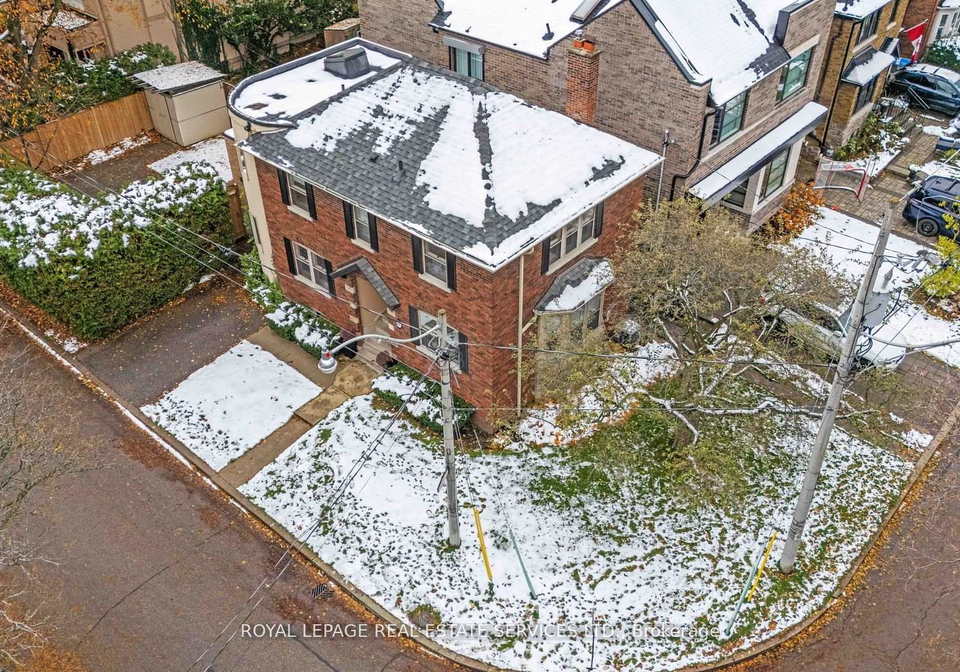 61-braeside-road-toronto-ontario-c12577614