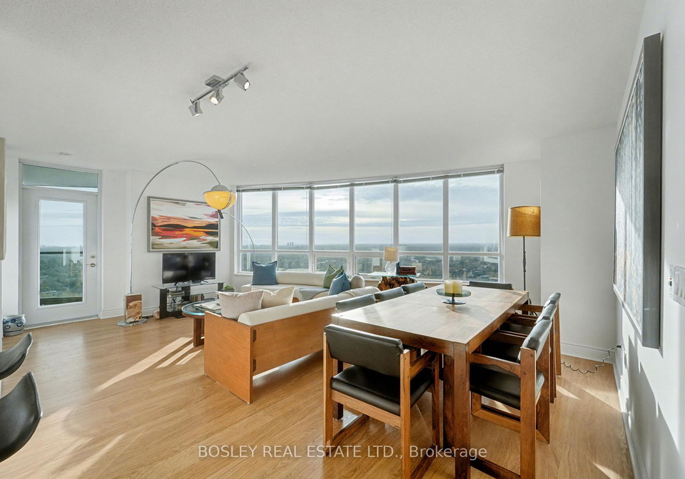 15-greenview-avenue-toronto-ontario-c12577804