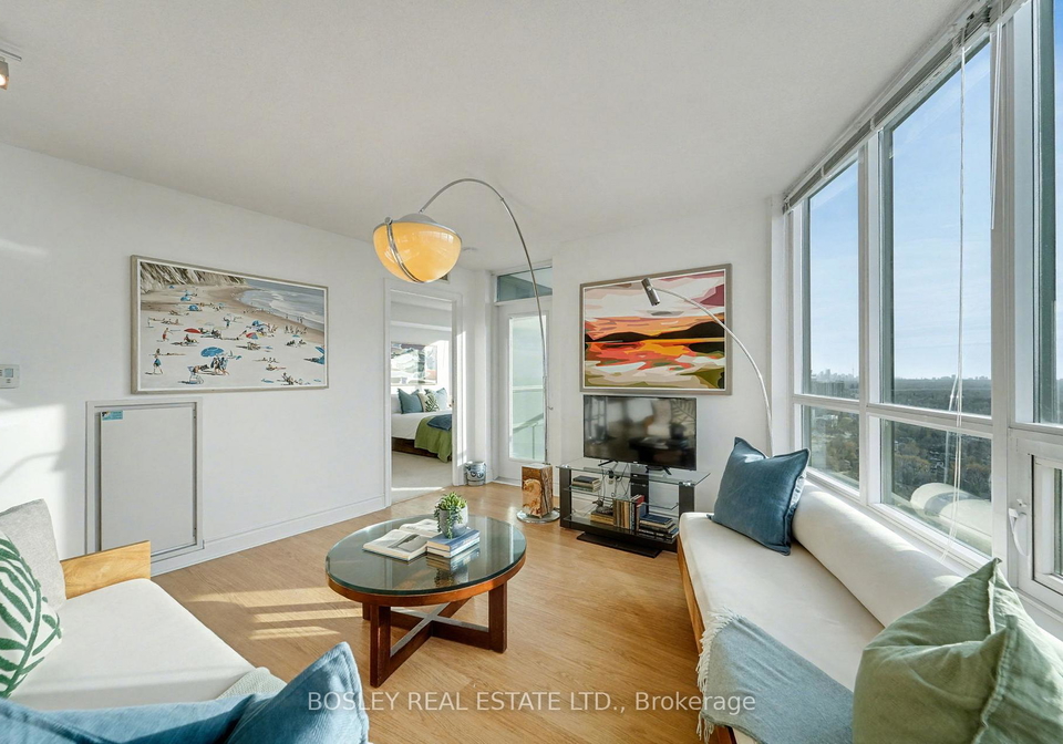 15-greenview-avenue-toronto-ontario-c12577804