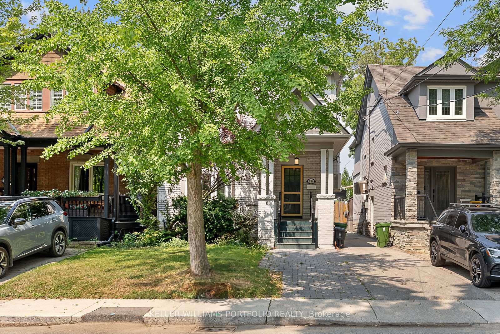 136-st-clements-avenue-toronto-ontario-c12578086