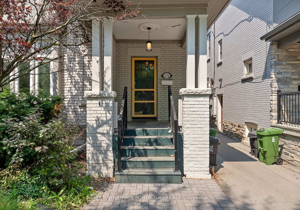 136-st-clements-avenue-toronto-ontario-c12578086