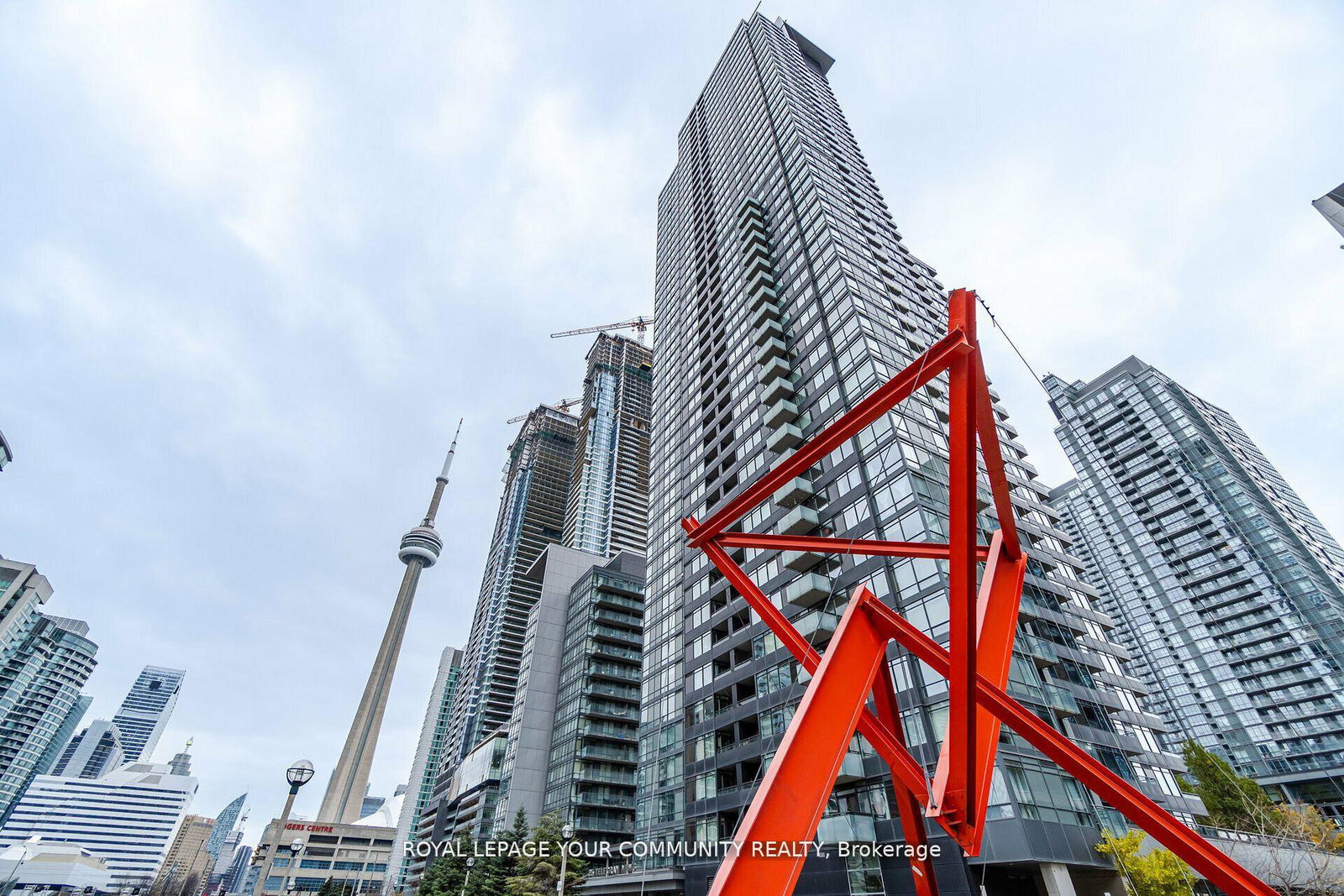 25-telegram-mews-toronto-ontario-c12578096