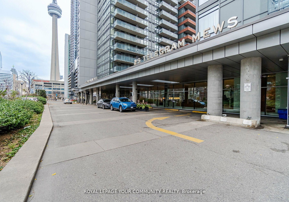 25-telegram-mews-toronto-ontario-c12578096