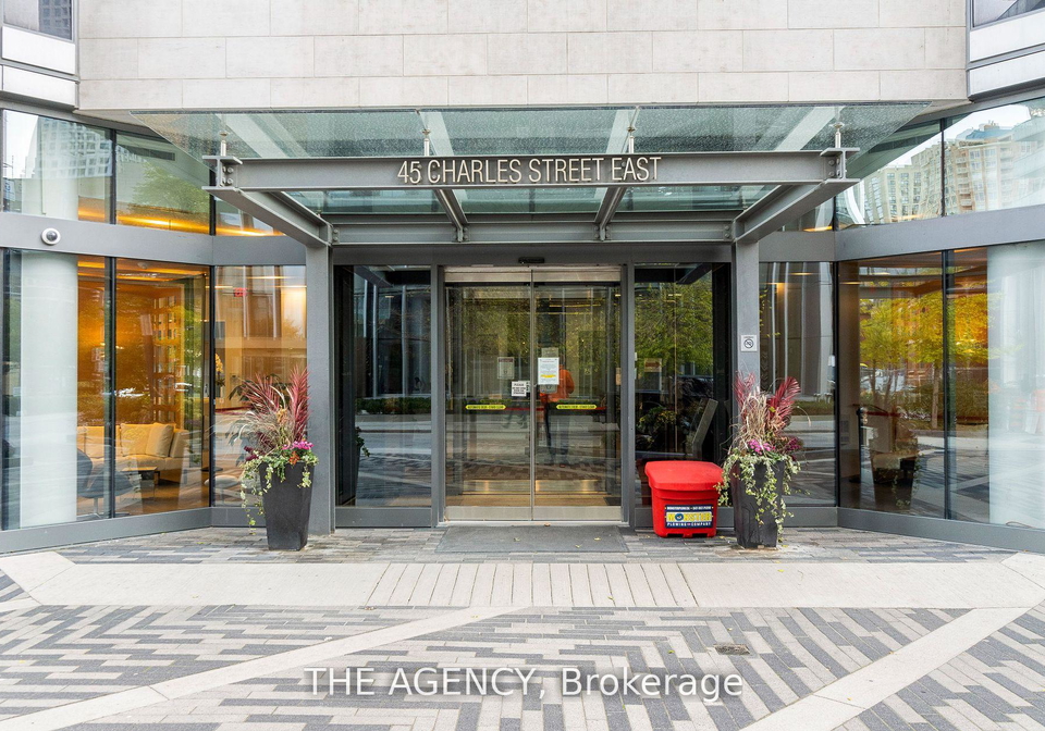 45-charles-street-e-toronto-ontario-c12578364