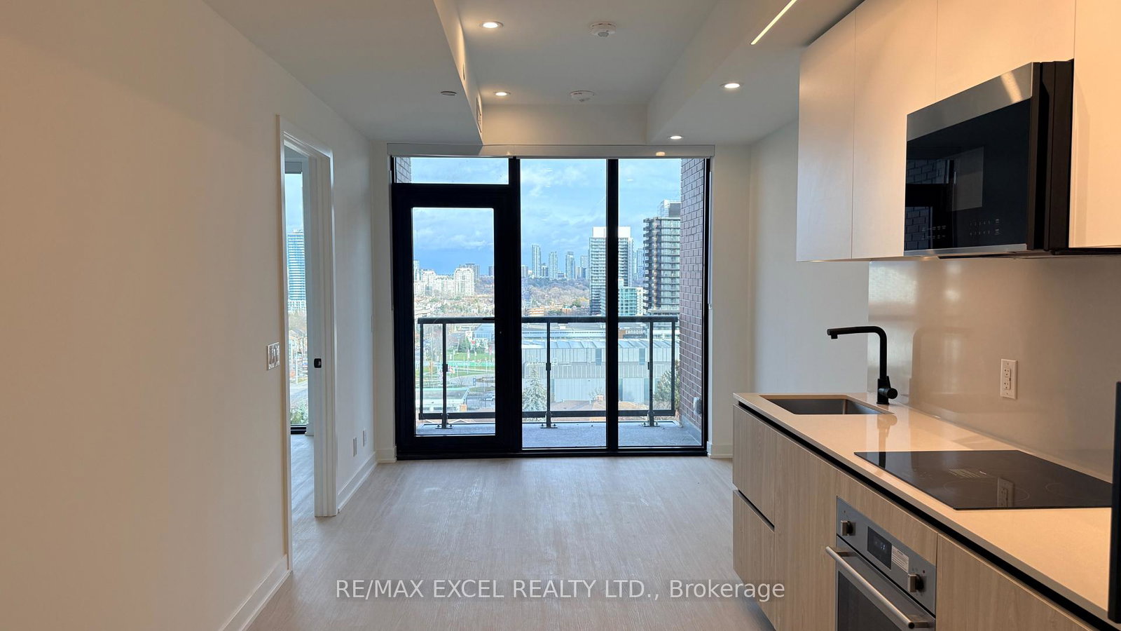 699-sheppard-avenue-e-north-york-ontario-c12578460
