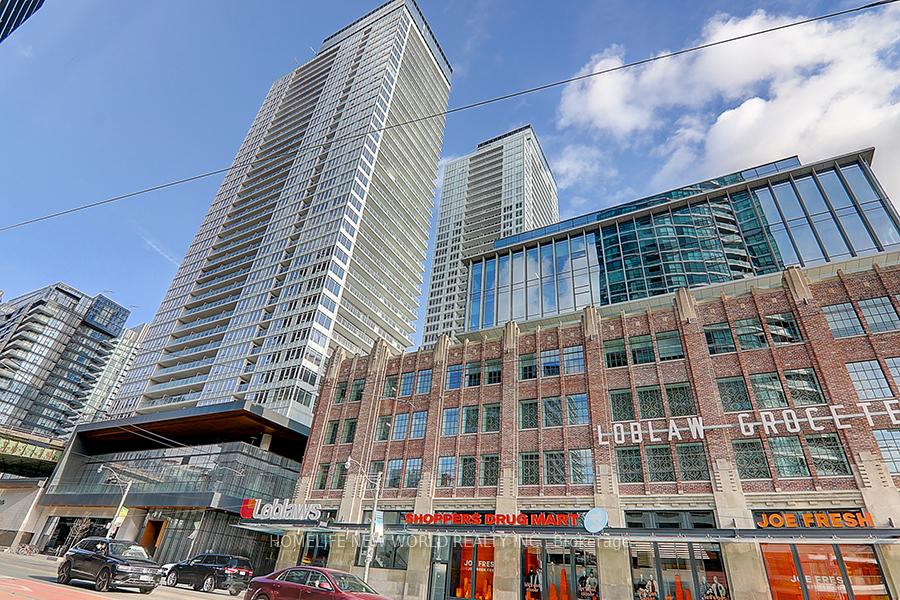 17-bathurst-street-toronto-ontario-c12578698