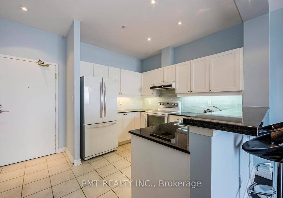 1-leaside-park-drive-east-york-ontario-c12578838