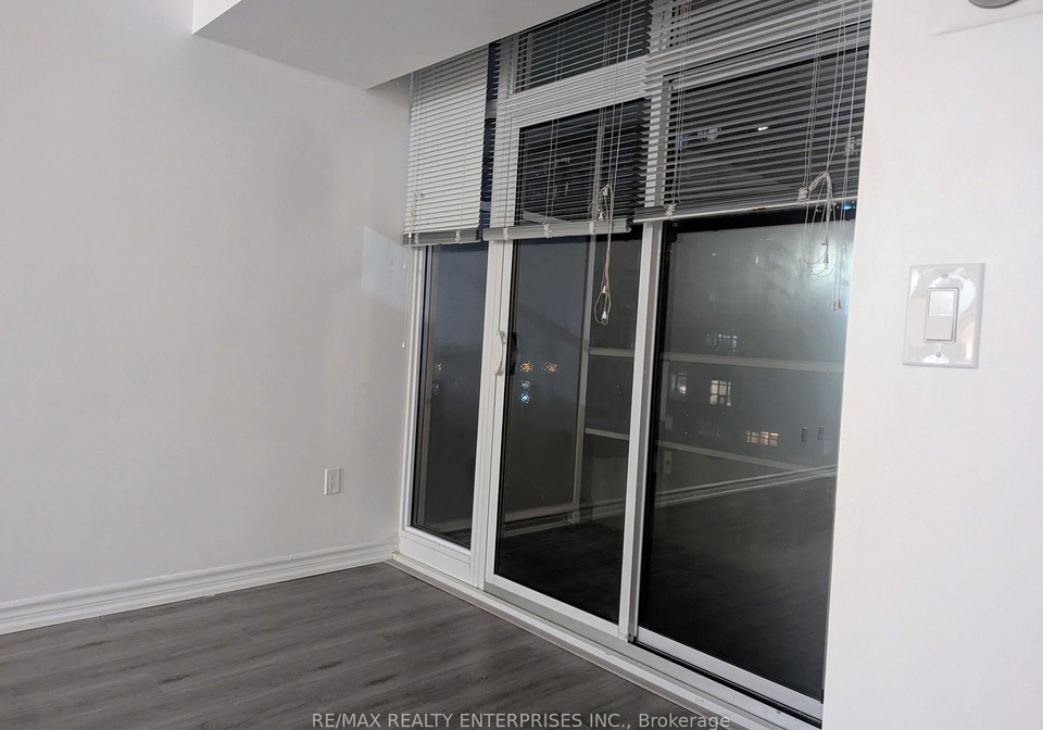 85-east-liberty-street-toronto-ontario-c12578906