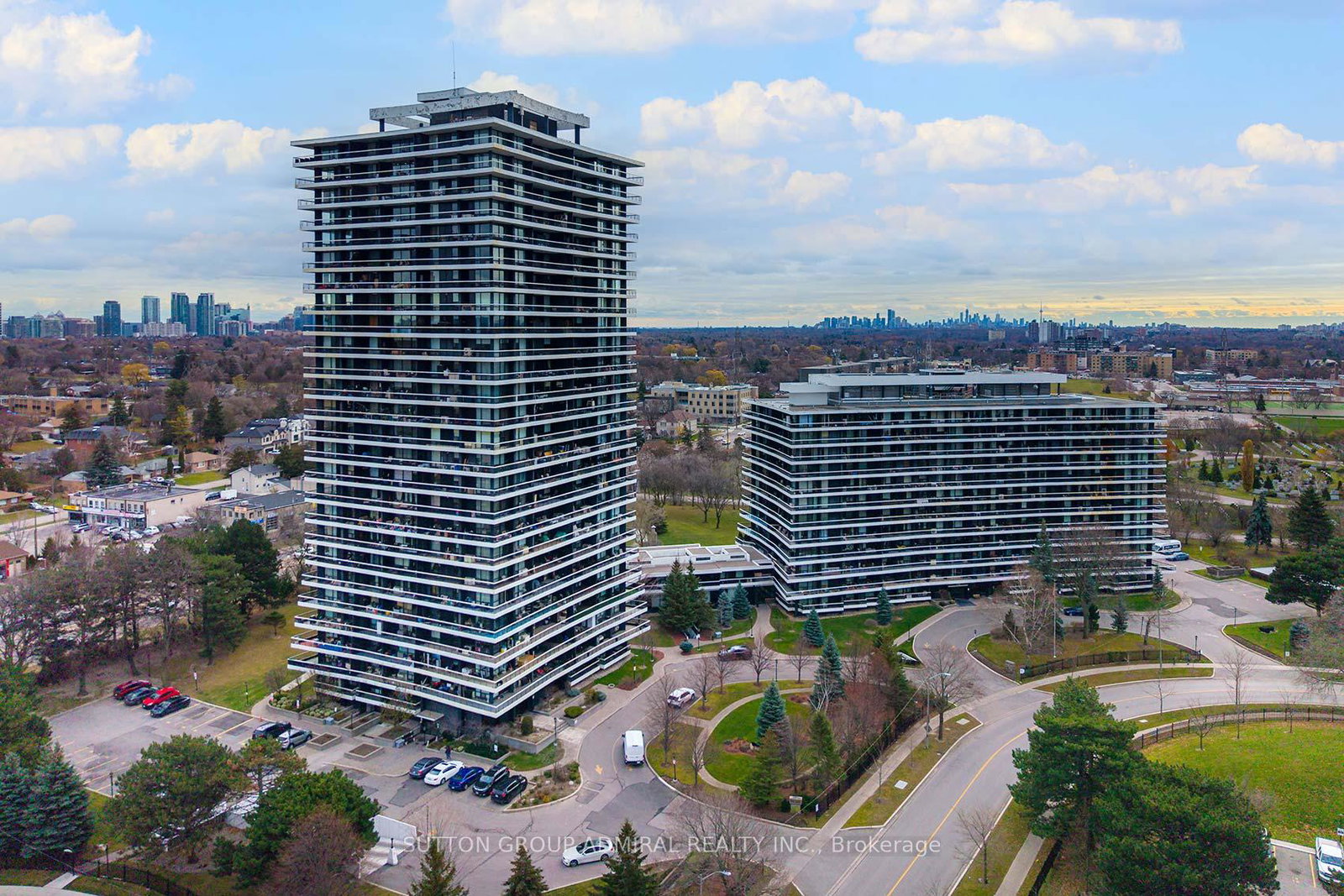 135-antibes-drive-toronto-ontario-c12579034