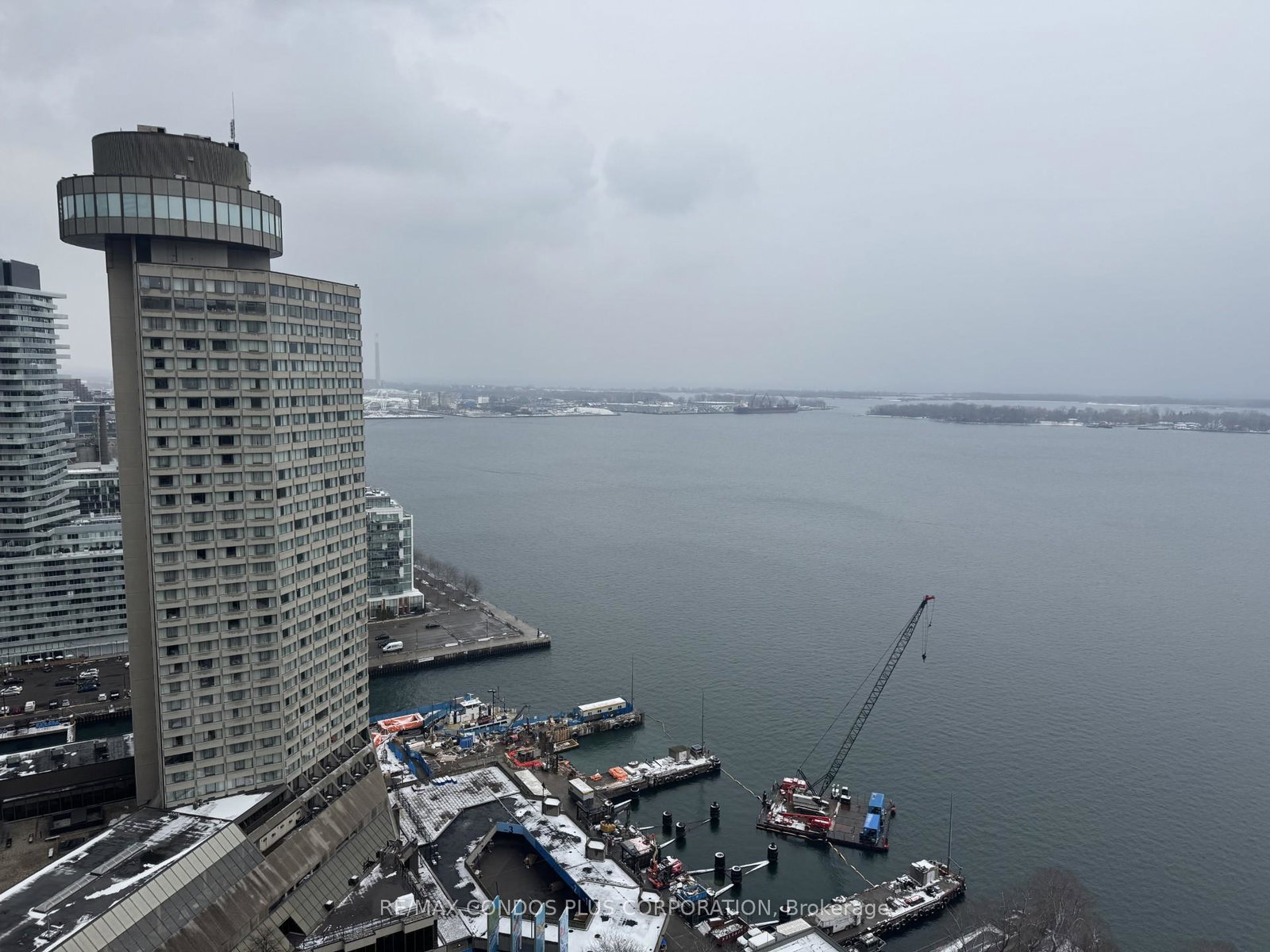 33-harbour-square-toronto-ontario-c12579374