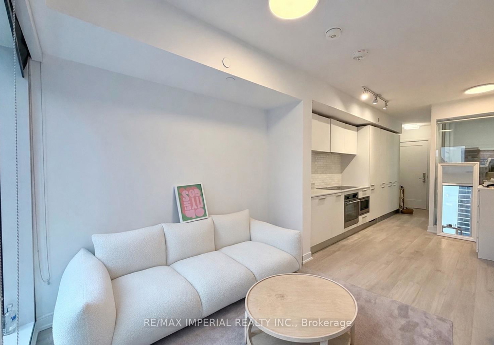 3-gloucester-street-toronto-ontario-c12579412