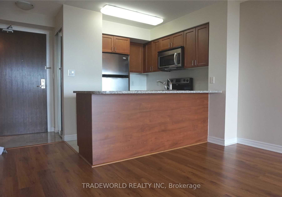 35-hollywood-avenue-north-york-ontario-c12579454