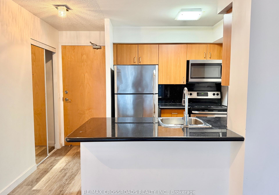 4978-yonge-street-toronto-ontario-c12579846
